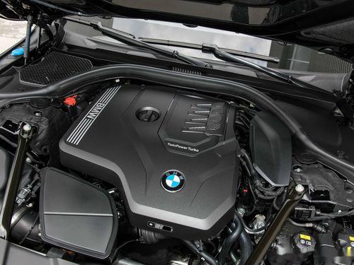 2022宝马x5国产试驾视频